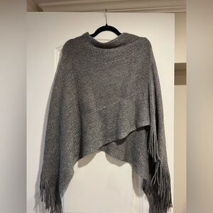 Chic Women's Gray Fringe Cardigan